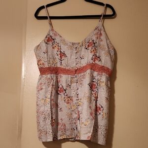 NWOT White Birch Floral Cami Top 2X *Closet Clearout Bundle Sale*